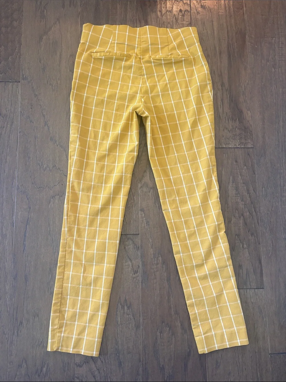 A New Day Mustard Yellow Windowpane Slim Pants in Perfect Stretch. Size 2.